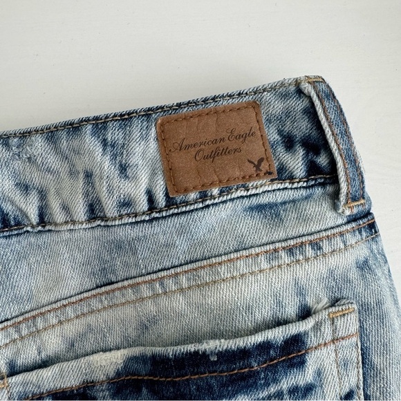 American Eagle Outfitters Distressed Jean Shorts - Light Blue - Picture 5 of 5